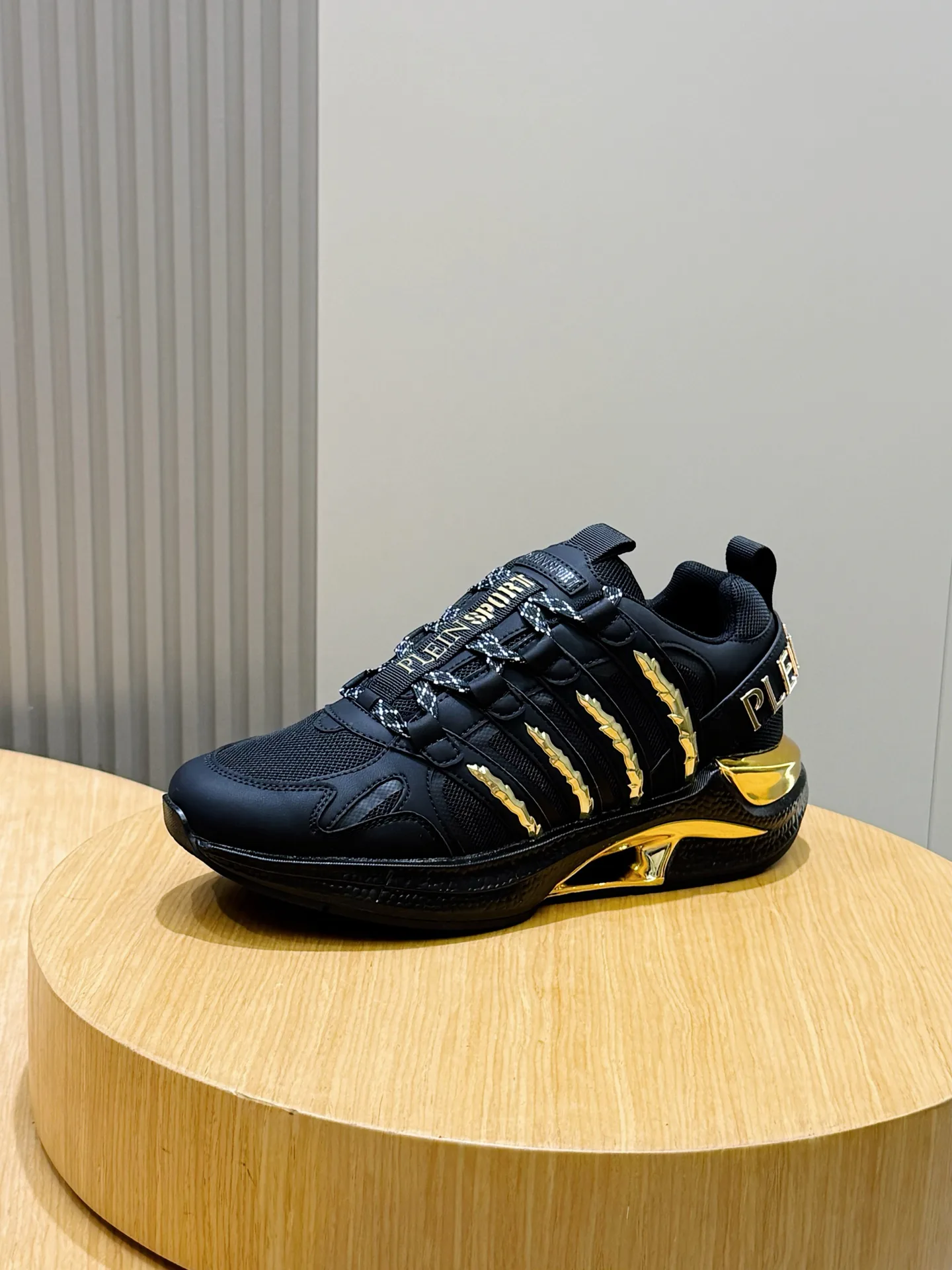 Men's Sneakers PHILIPP PLEIN 17064822