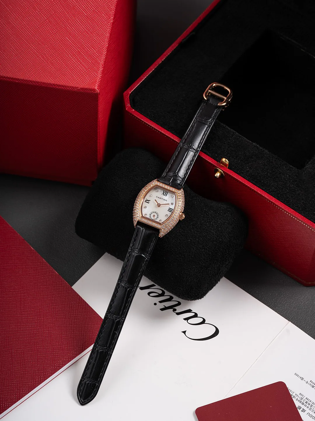 Women's Watches CARTIER 18504502