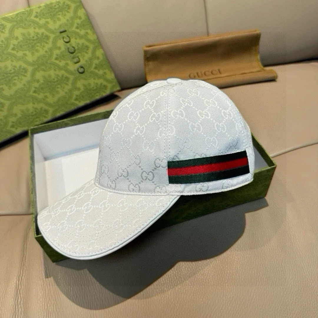 Hats GUCCI 18347044