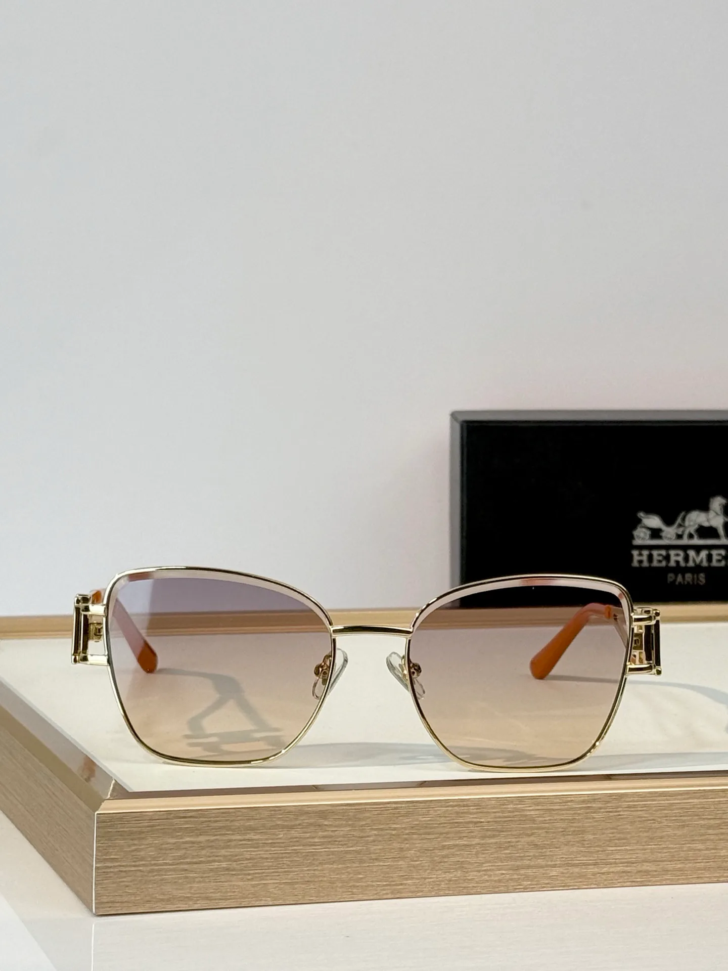 Glasses HERMES 18117903