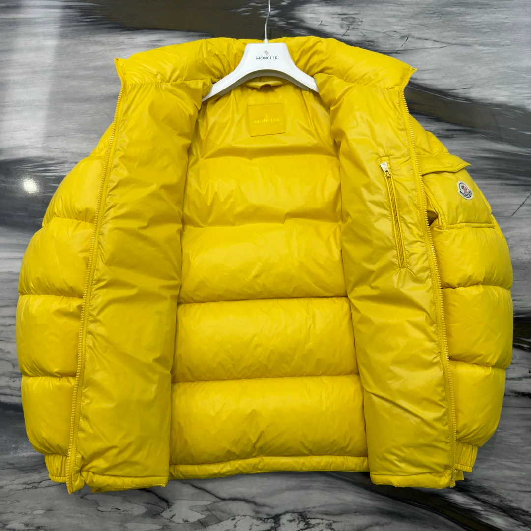 Men's Jackets And Down Jackets MONCLER 17927110