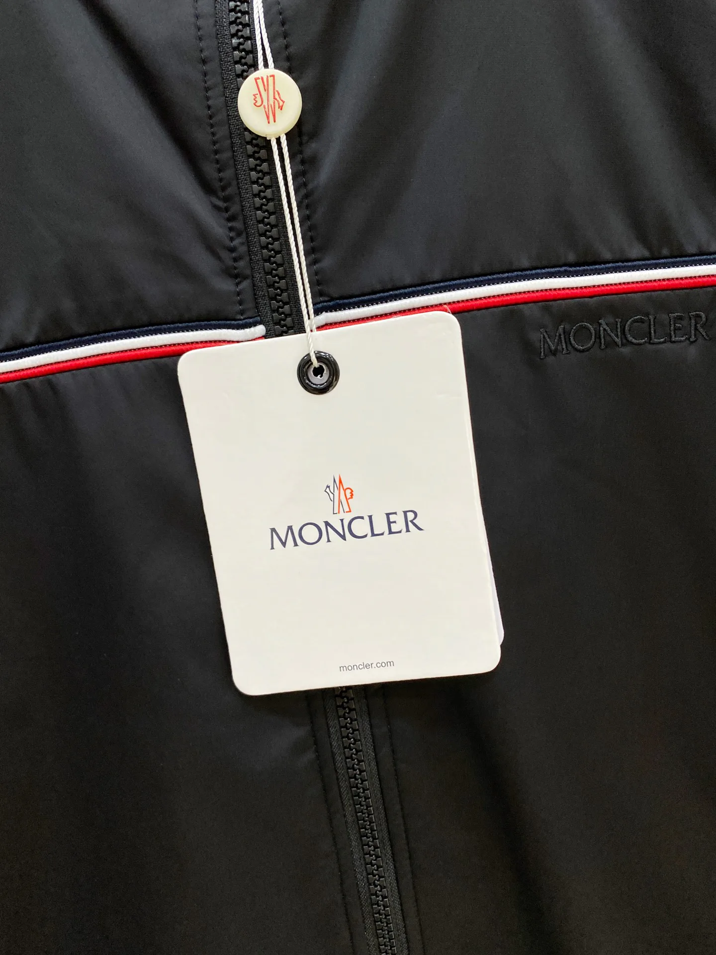 Men's Jackets And Down Jackets MONCLER 17826827