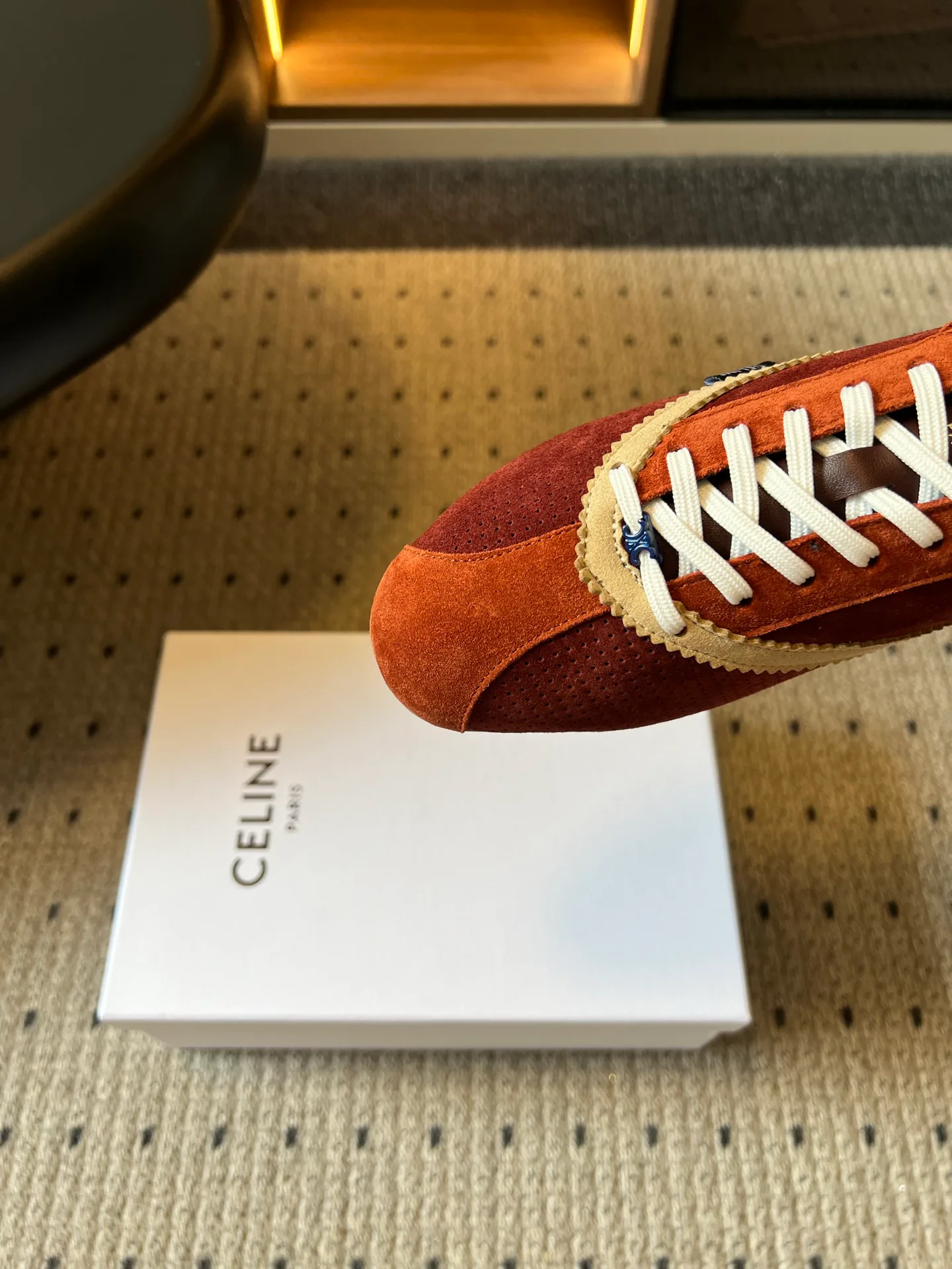 Women's Sneakers CELINE 18120877