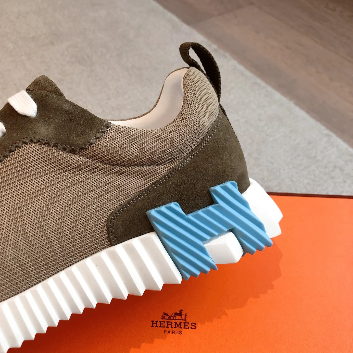 Women's Sneakers HERMES 17763696