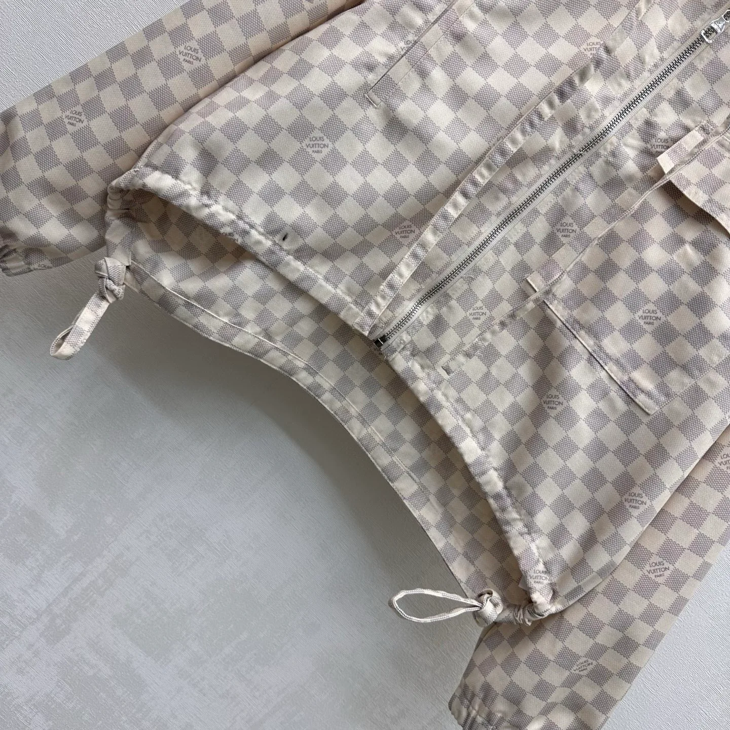 Women's Jackets And Down Jackets LOUIS VUITTON 18228475