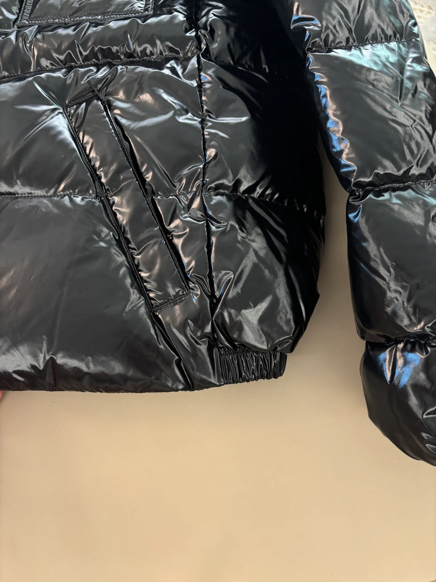 Women's Jackets And Down Jackets MONCLER 18468708
