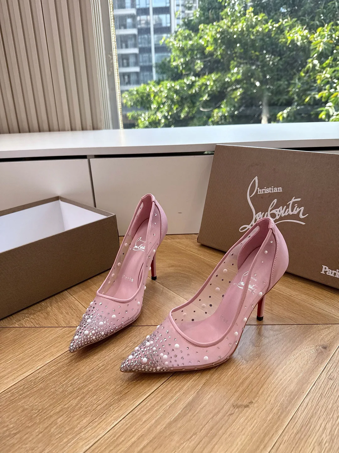 Women's Heels CHRISTIAN LOUBOUTIN 17480779