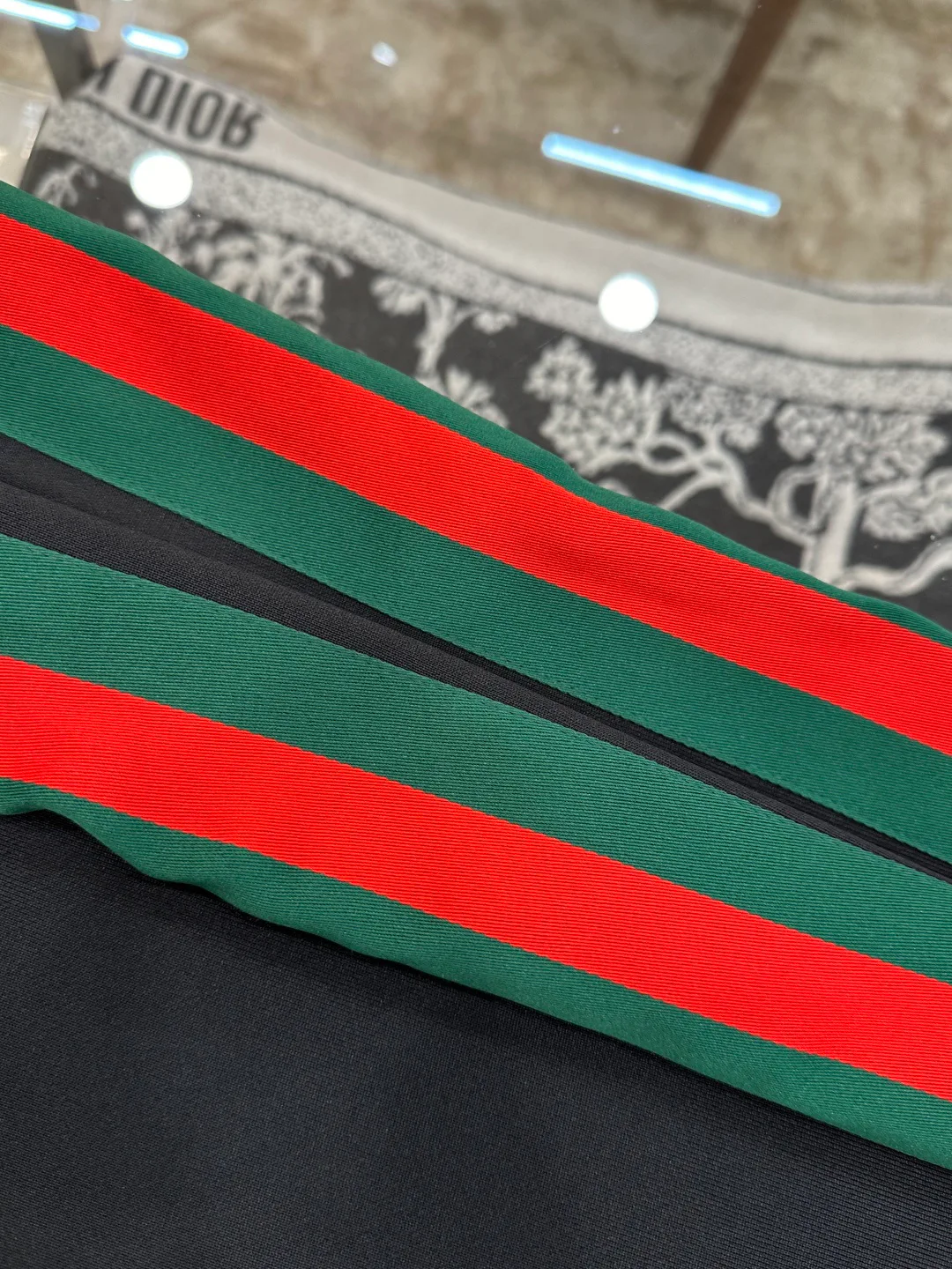 Men's Trousers GUCCI 18153767
