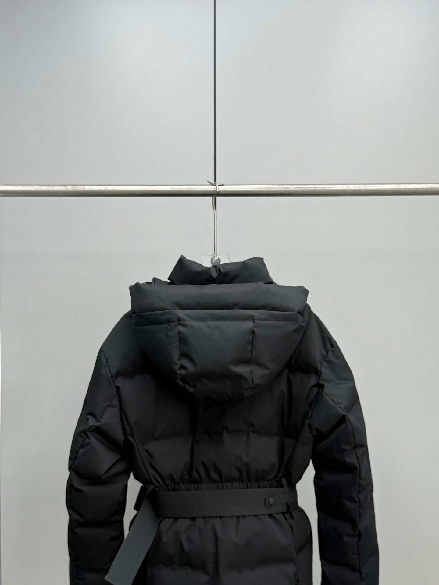Women's Jackets And Down Jackets MONCLER 18391721