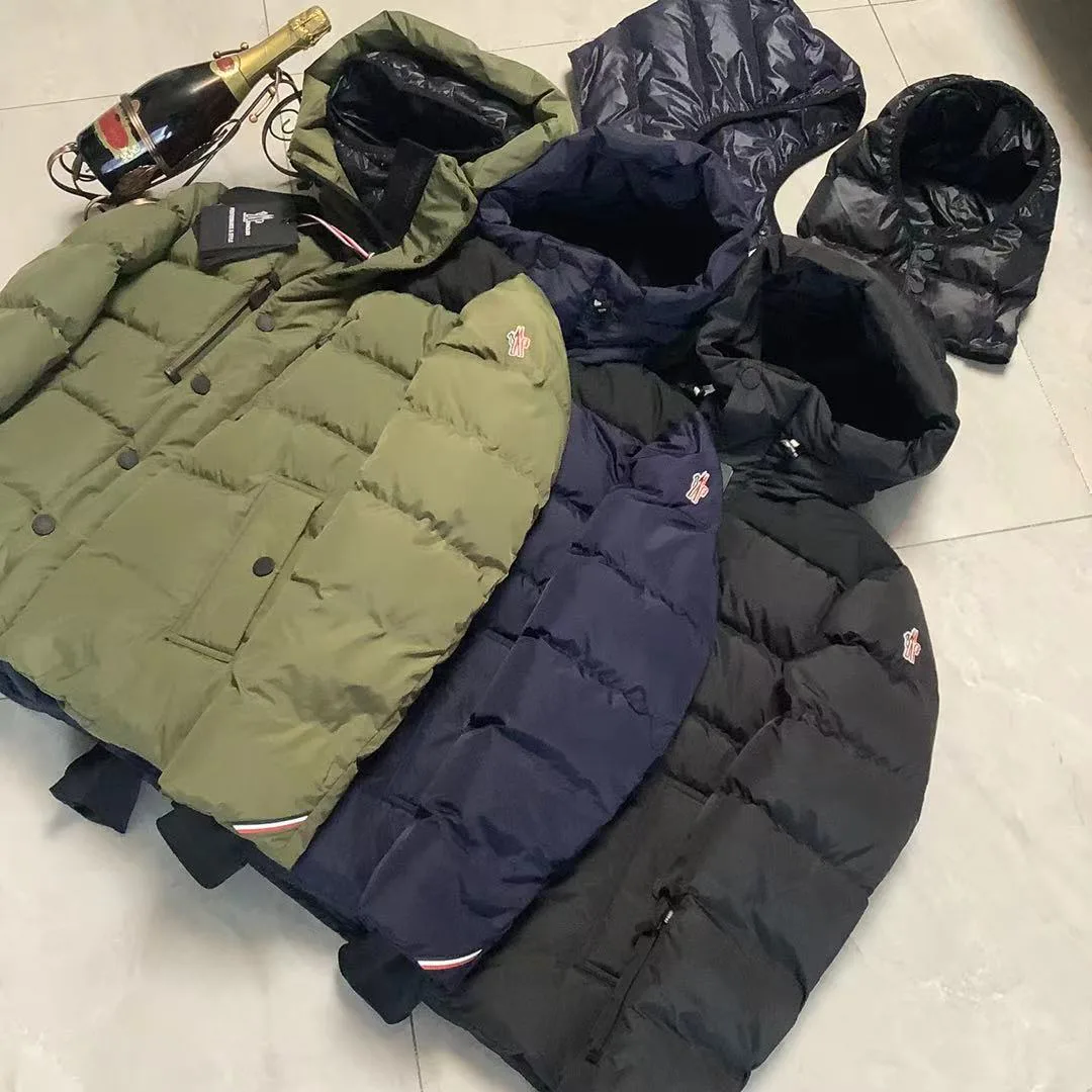 Men's Jackets And Down Jackets MONCLER 18111482