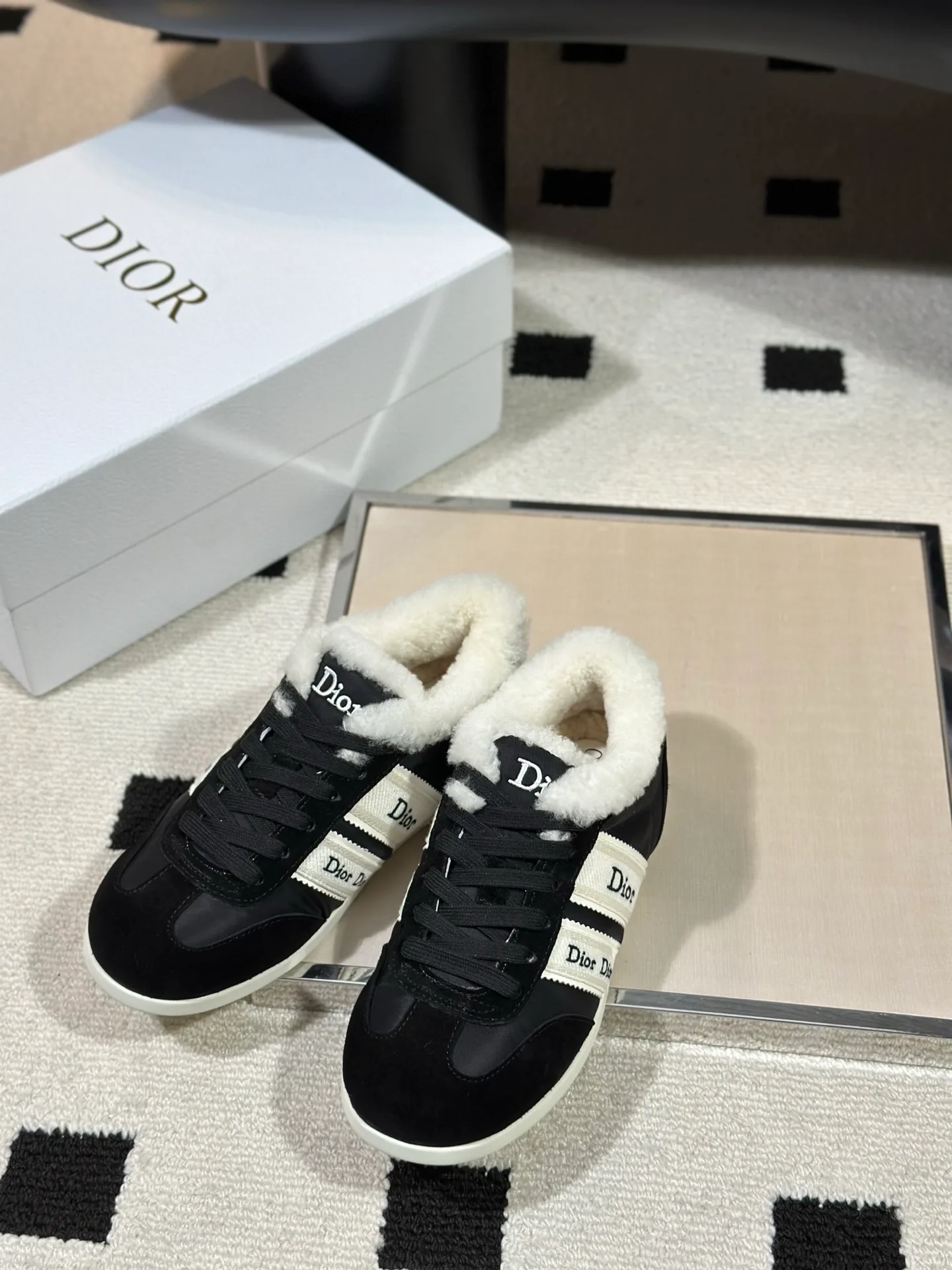 Women's Sneakers CHRISTIAN DIOR 18366780