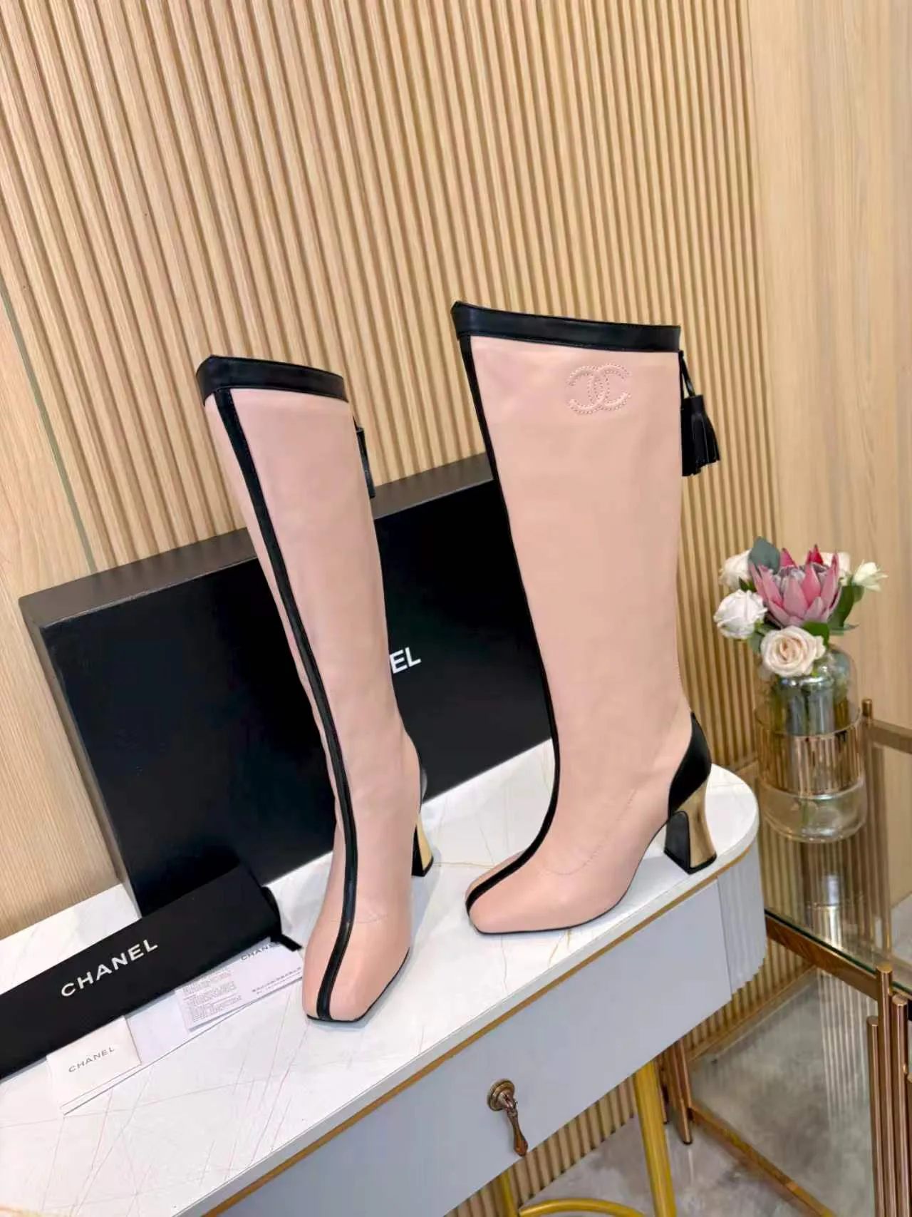 Women's Boots CHANEL 17948542