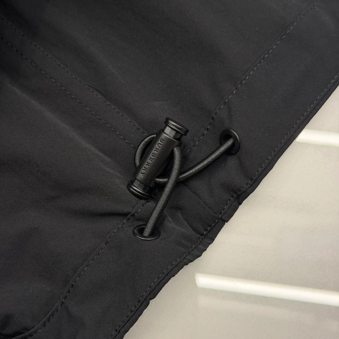 Men's Jackets And Down Jackets BURBERRY 18174129