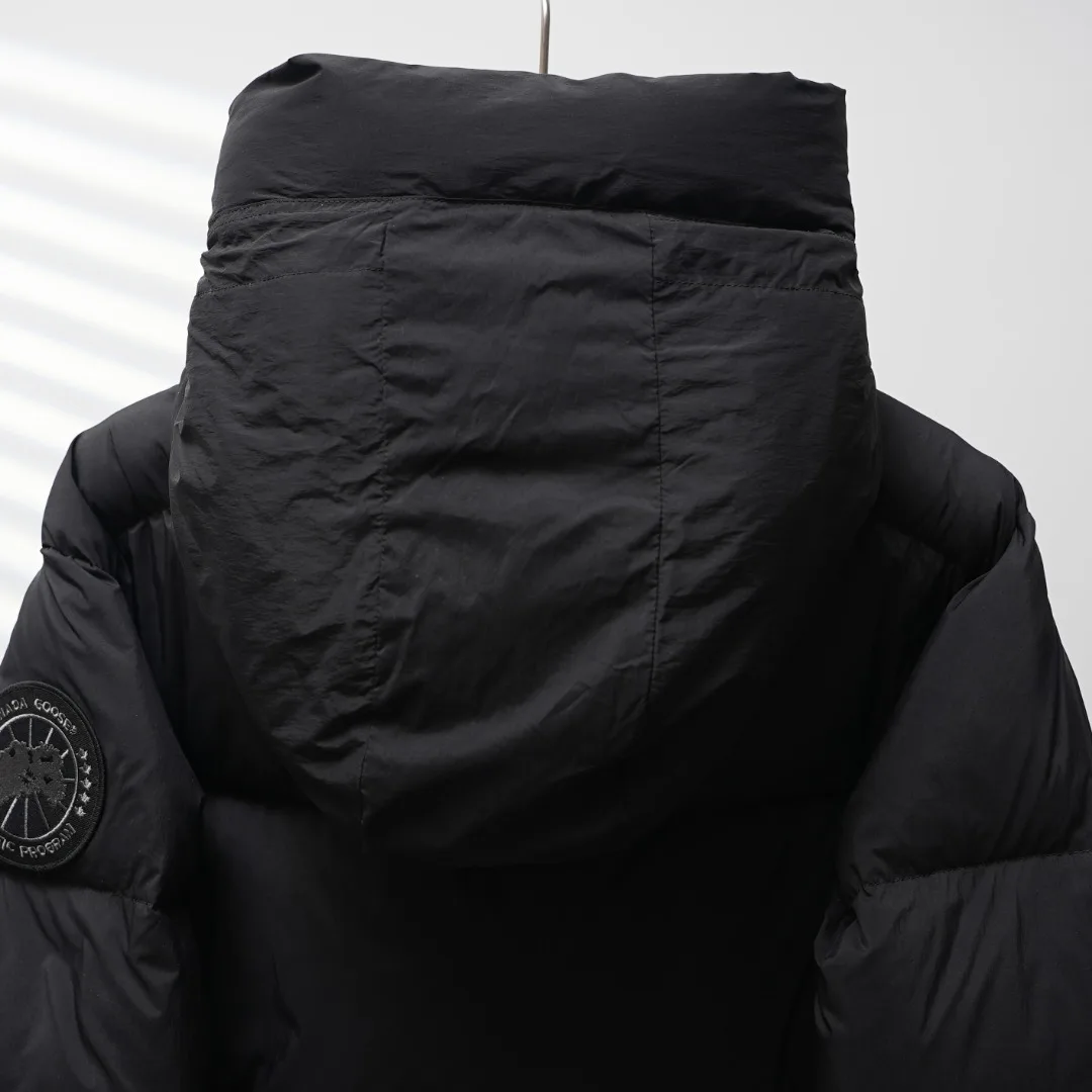 Women's Jackets And Down Jackets CANADA GOOSE 18188325