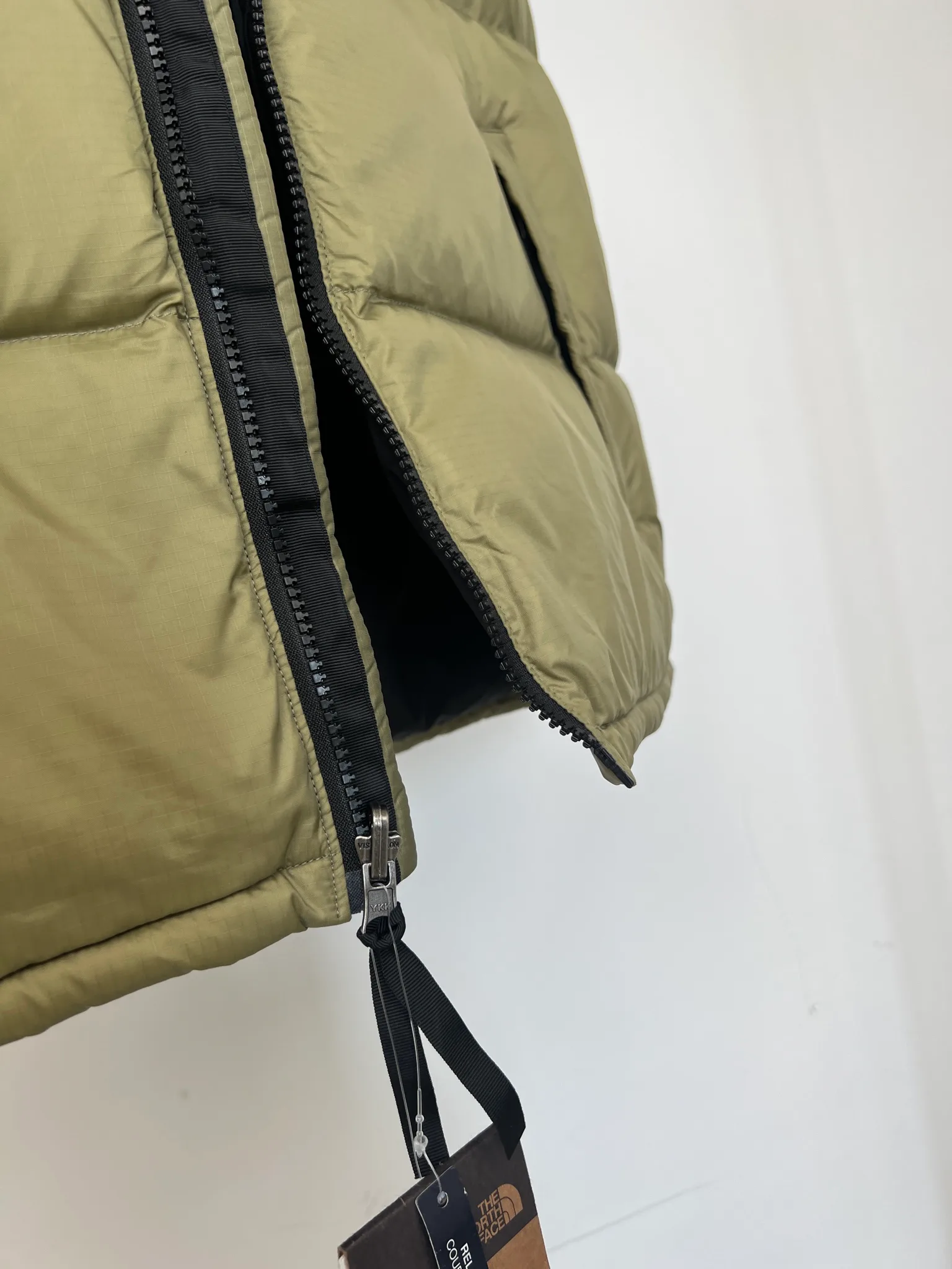 Women's Vests THE NORTH FACE 18416024