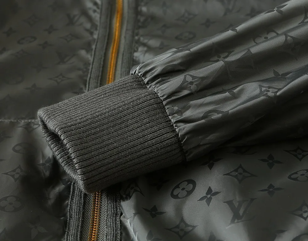 Men's Jackets And Down Jackets LOUIS VUITTON 18355661
