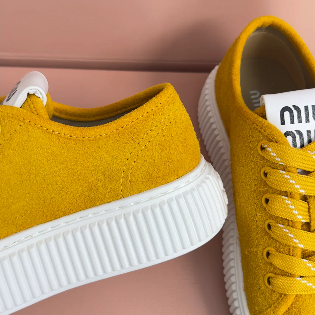 Women's Sneakers MIU MIU 17950574