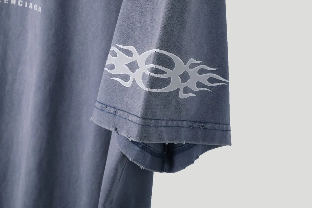 Women's T-Shirts BALENCIAGA 18190831