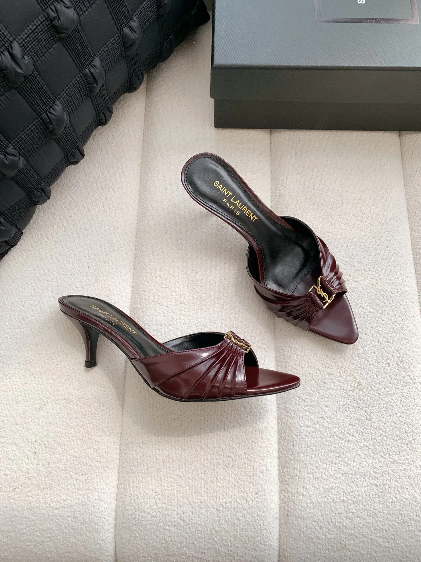 Women's Mules And Clogs SAINT LAURENT 17371746