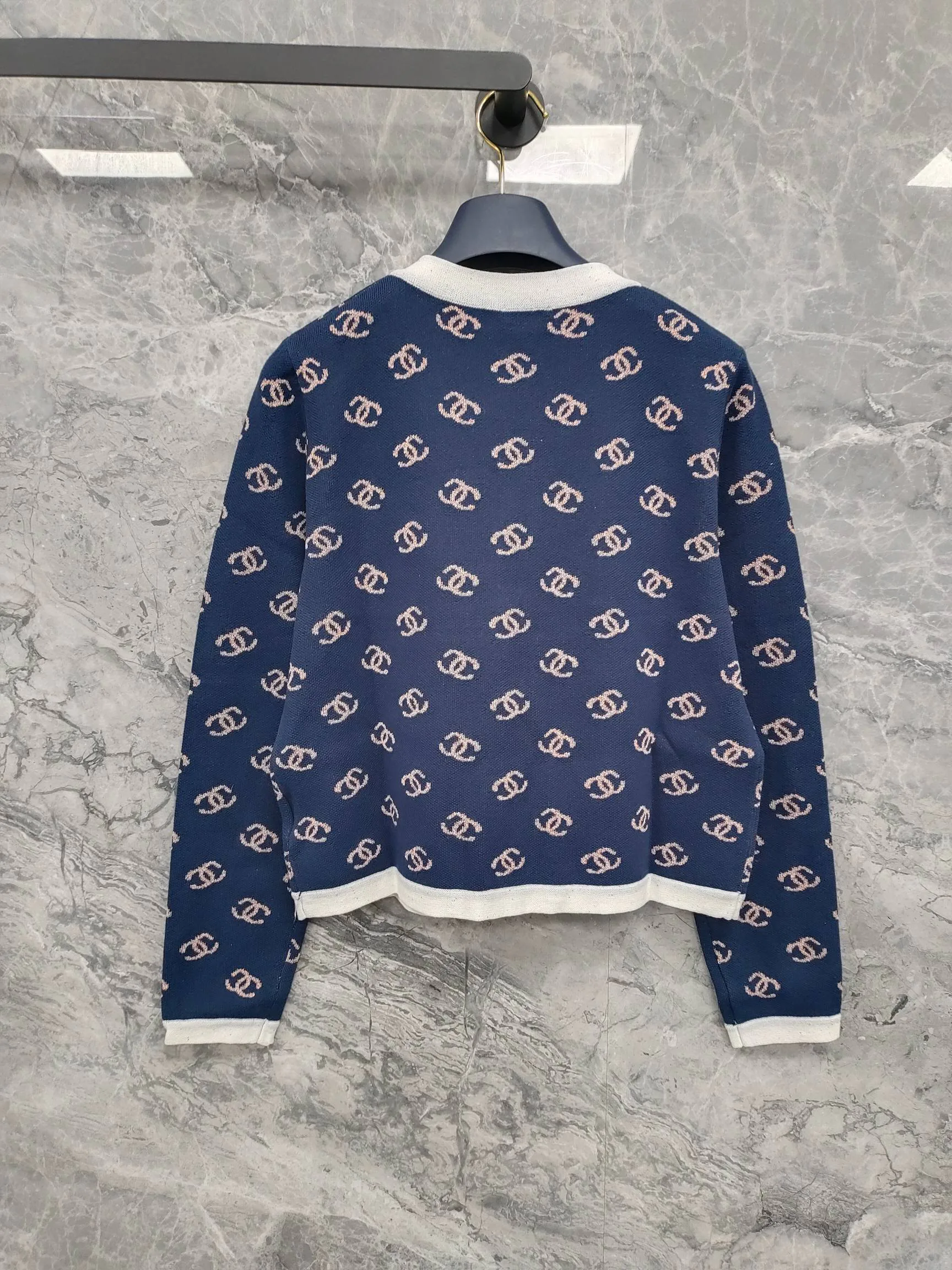 Women's Jumpers And Sweaters CHANEL 17954425