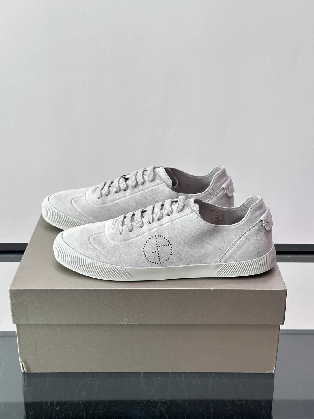 Men's Sneakers ARMANI 18079502