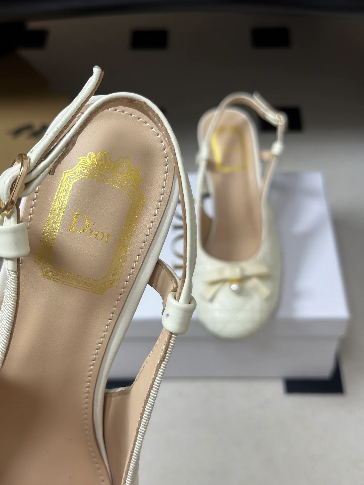 Women's Open-Toe Sandals CHRISTIAN DIOR 17939288