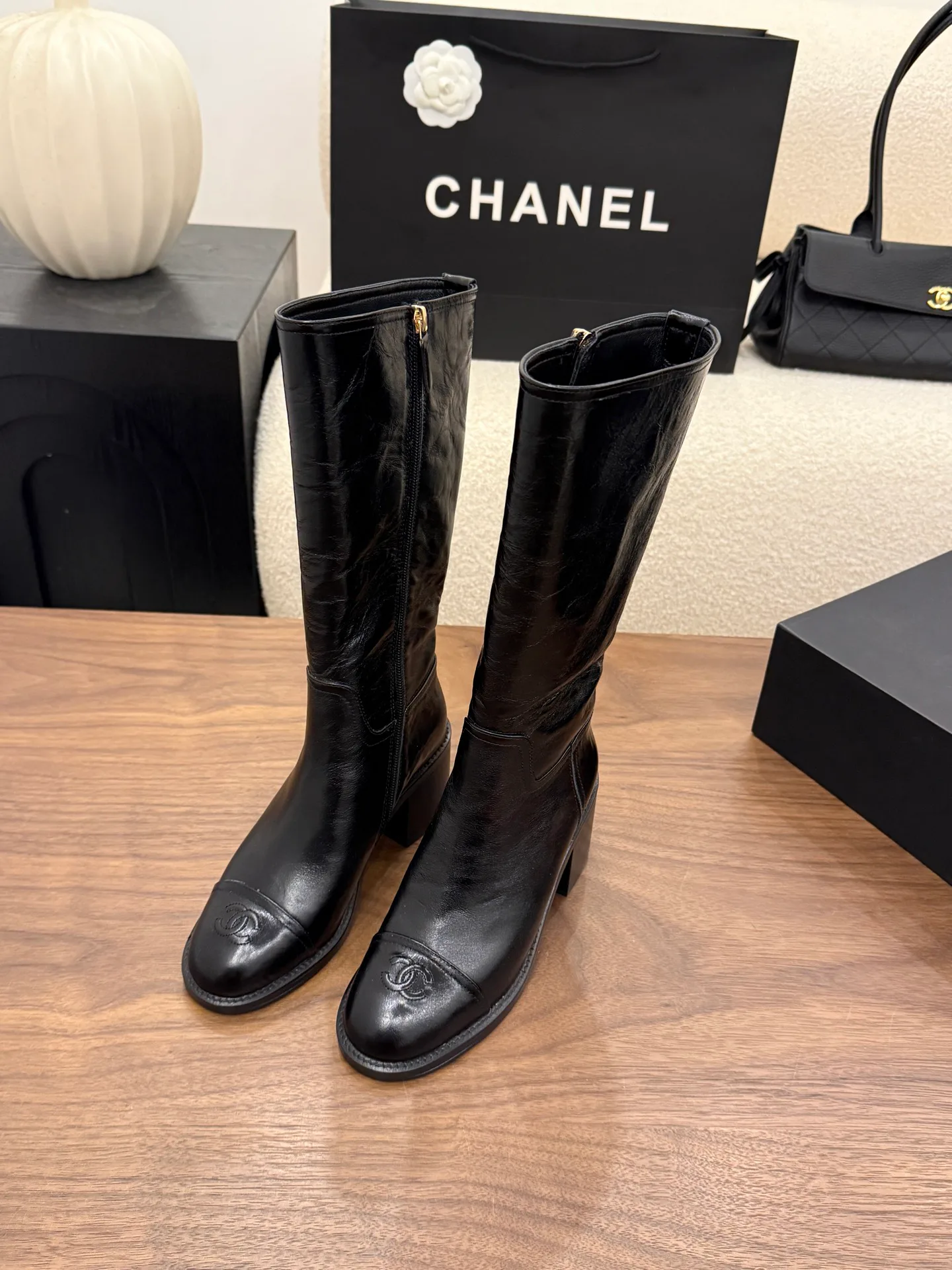 Women's Boots CHANEL 18223583