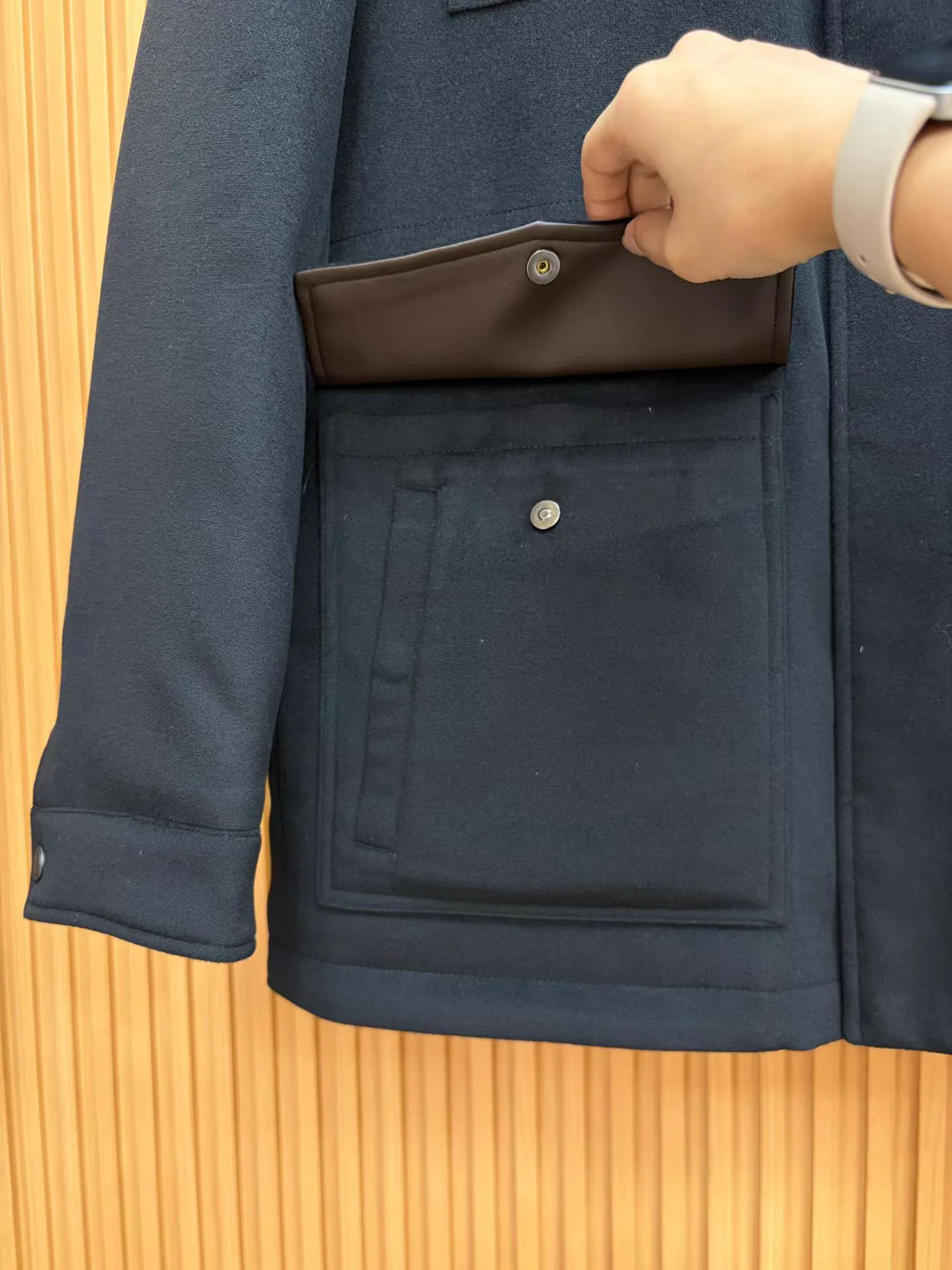Men's Jackets And Down Jackets LORO PIANA 18084660