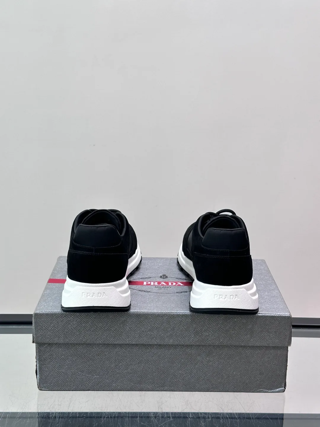 Men's Sneakers PRADA 17982470