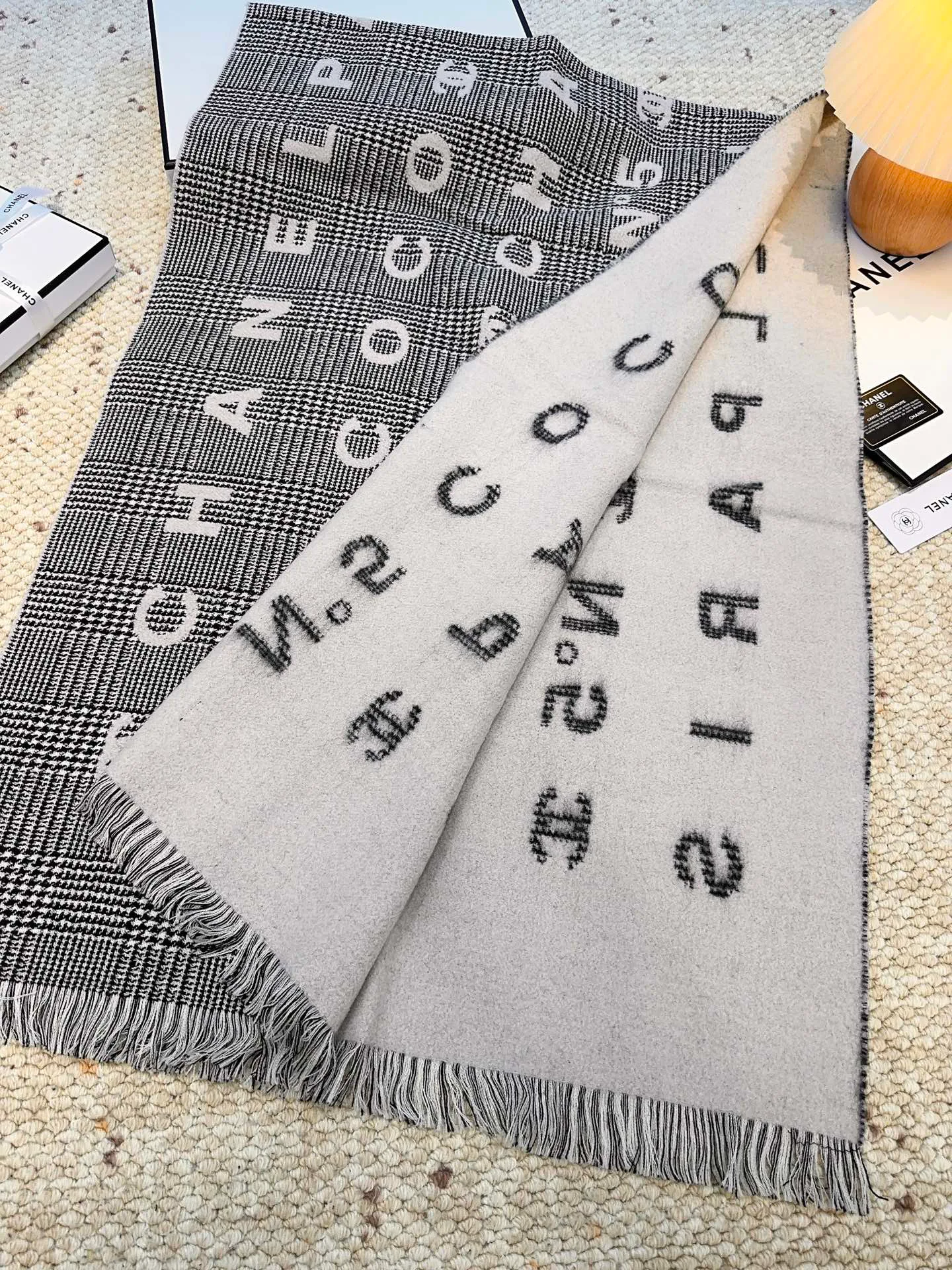 Scarves CHANEL 18401194
