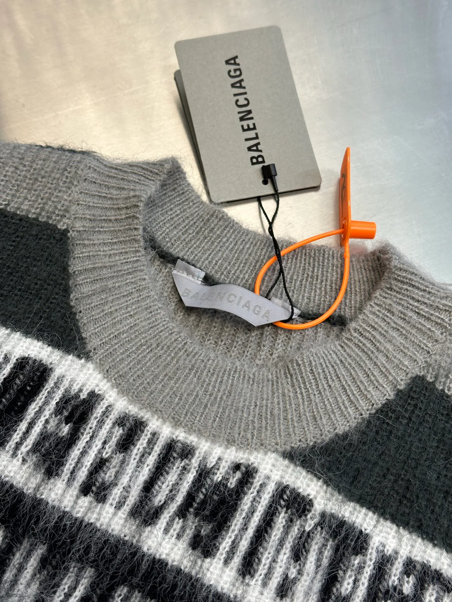 Men's Jumpers And Sweaters BALENCIAGA 18178853