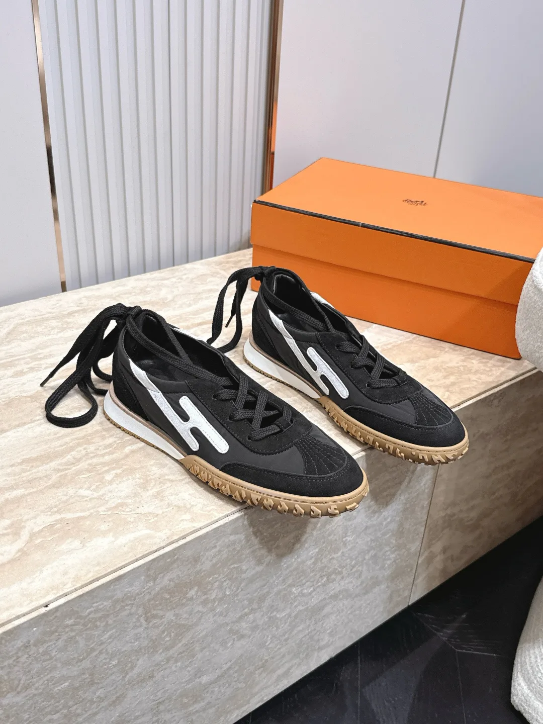 Women's Sneakers HERMES 17490972