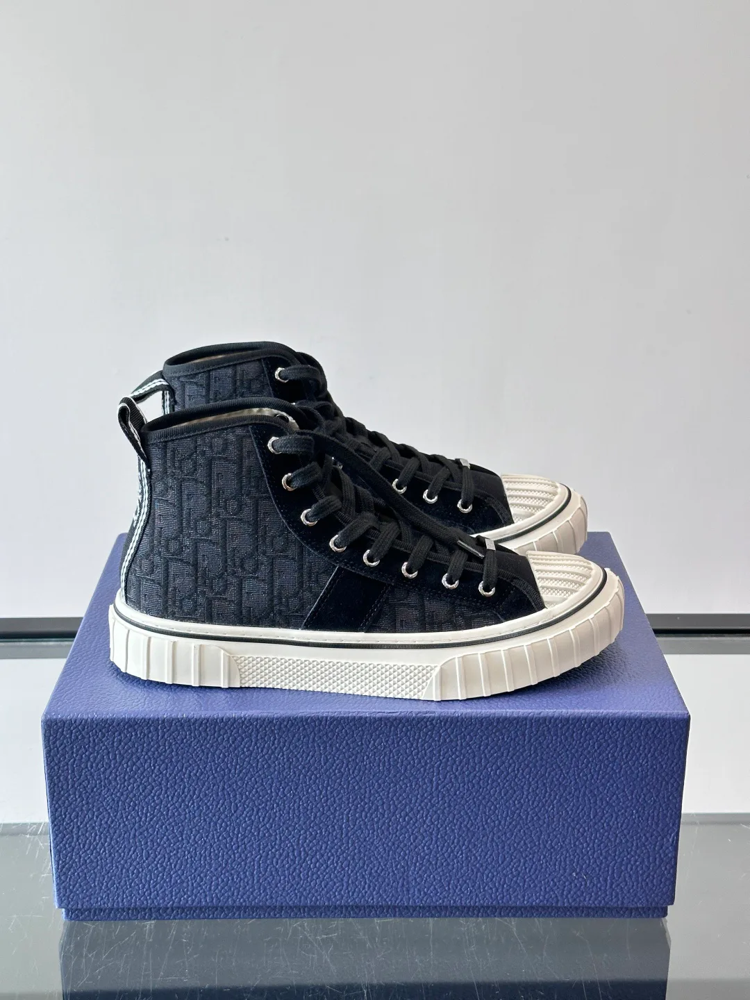 Women's Sneakers CHRISTIAN DIOR 18118781