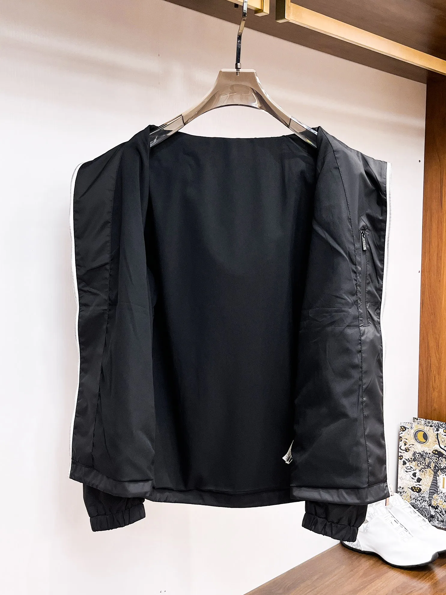 Men's Jackets And Down Jackets GUCCI 18197252