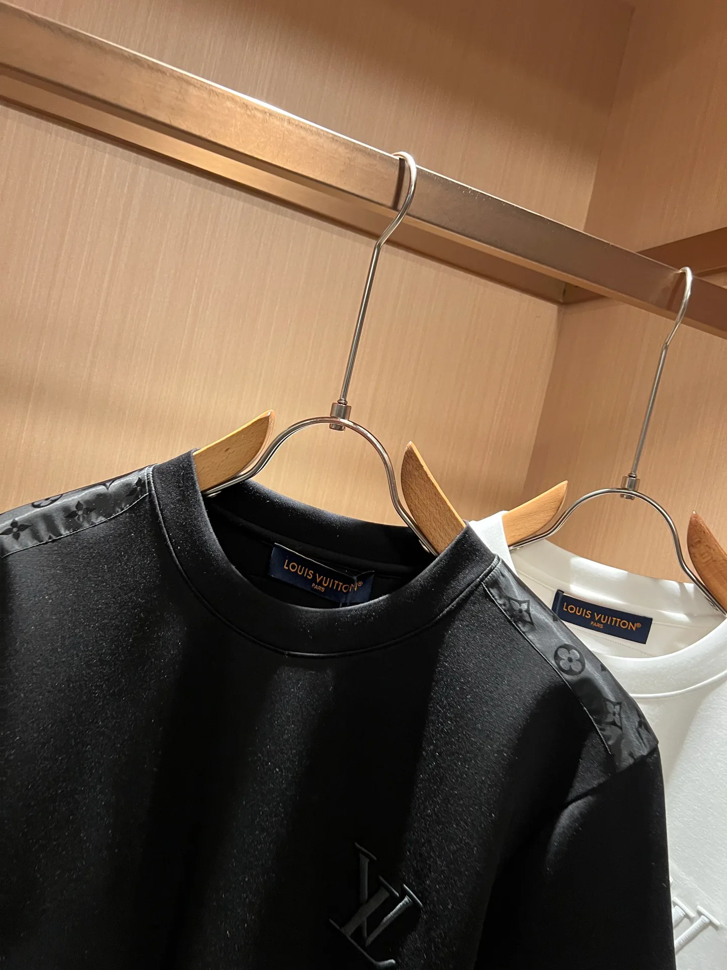 Men's T-Shirts LOUIS VUITTON 18519537