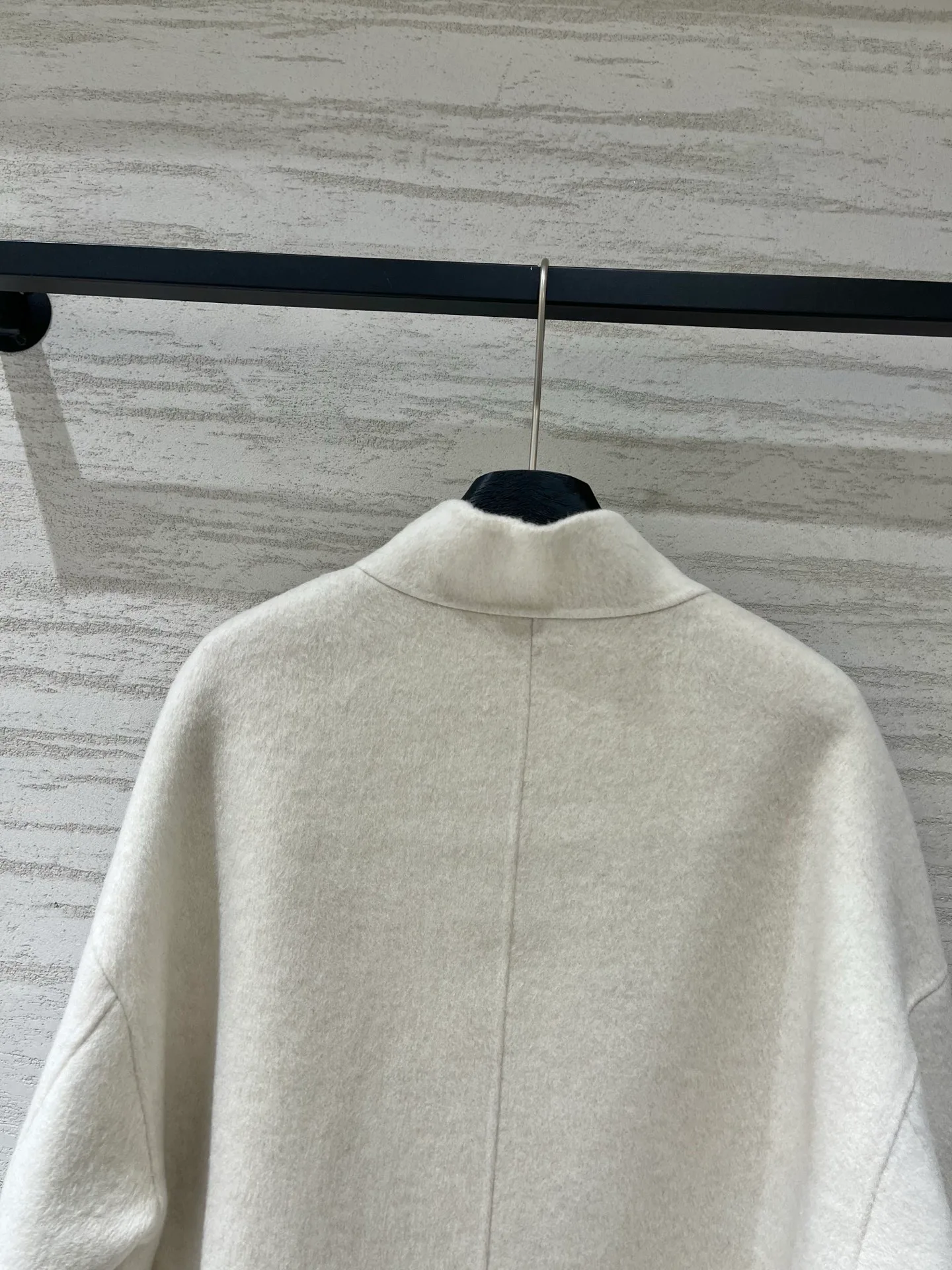 Women's Jackets And Down Jackets JACQUEMUS 18533346