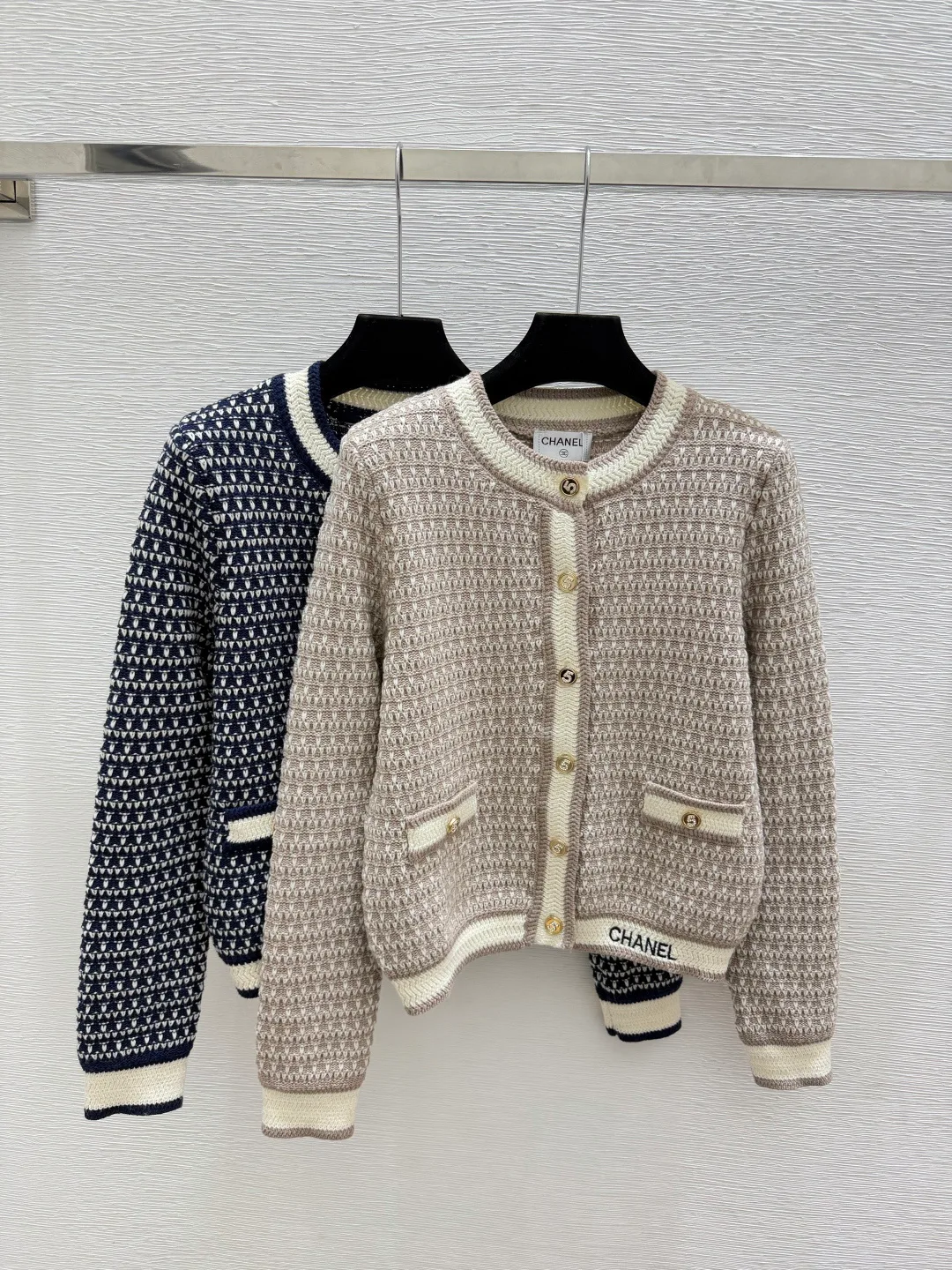 Women's Jumpers And Sweaters CHANEL 18185283