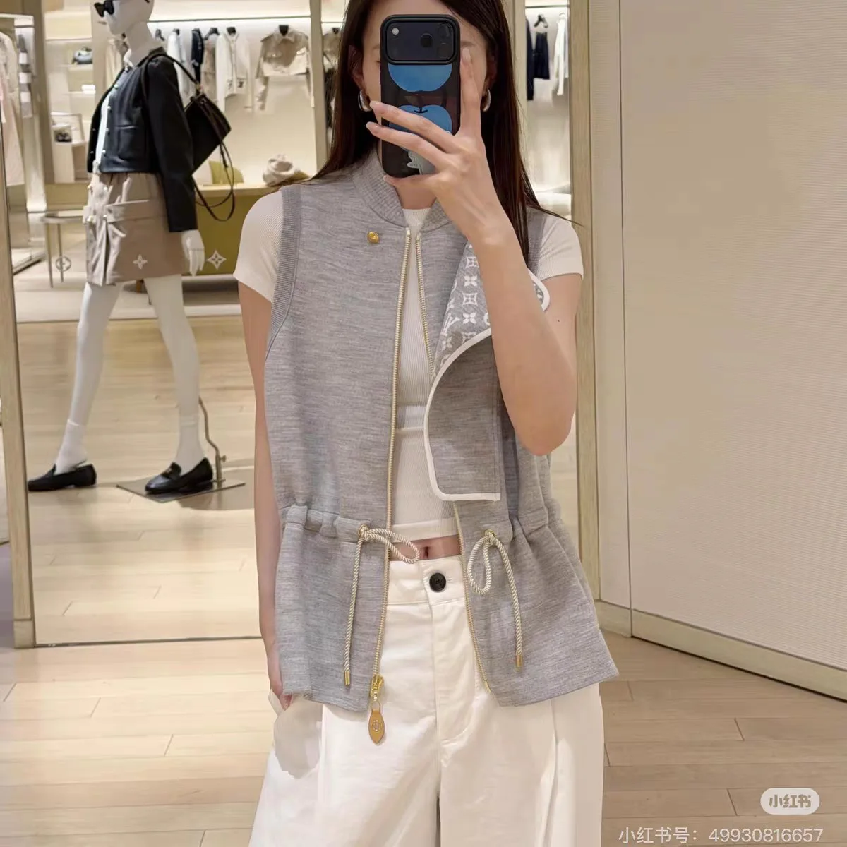 Women's Vests LOUIS VUITTON 18184370