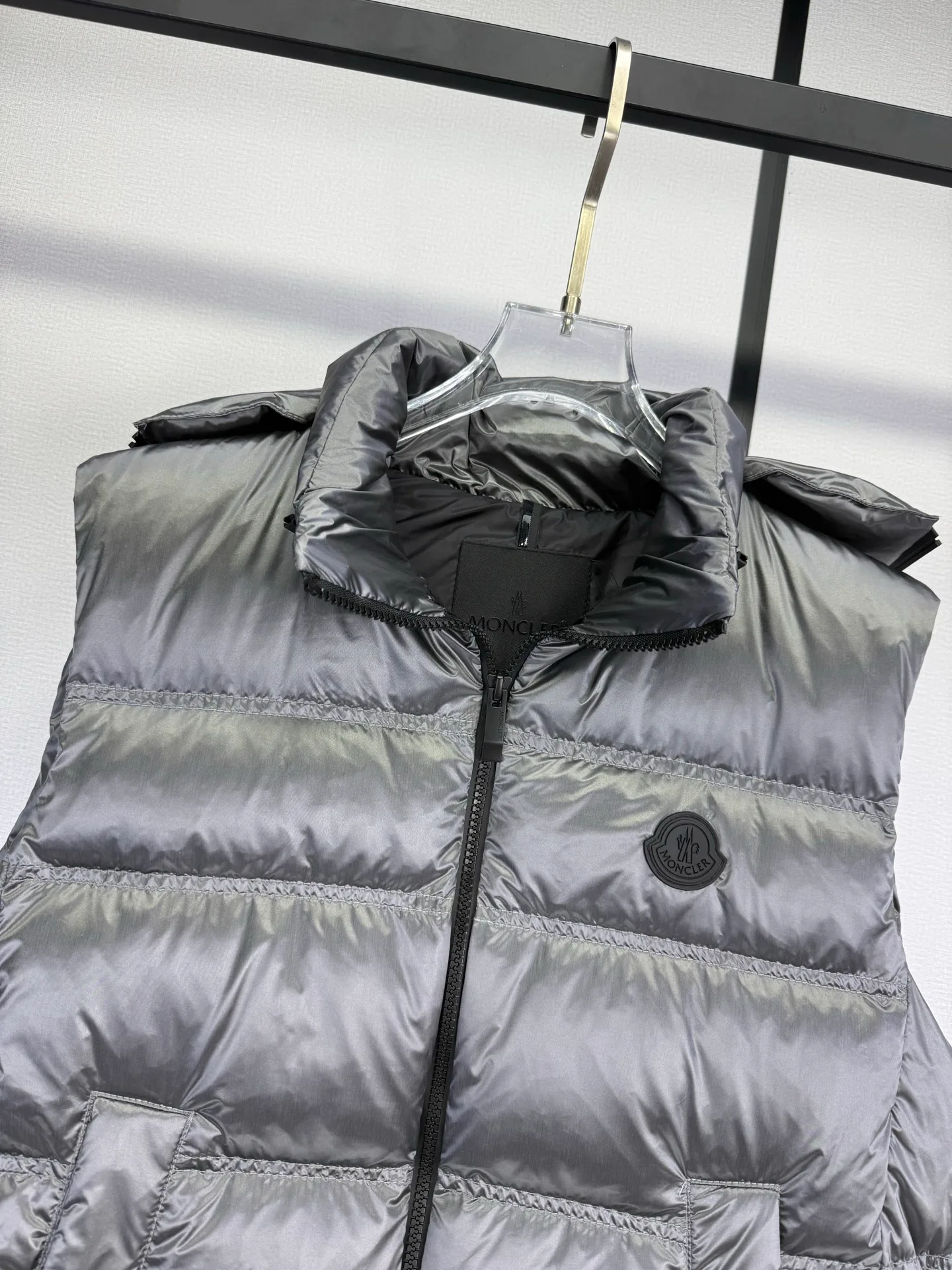 Women's Vests MONCLER 18022253