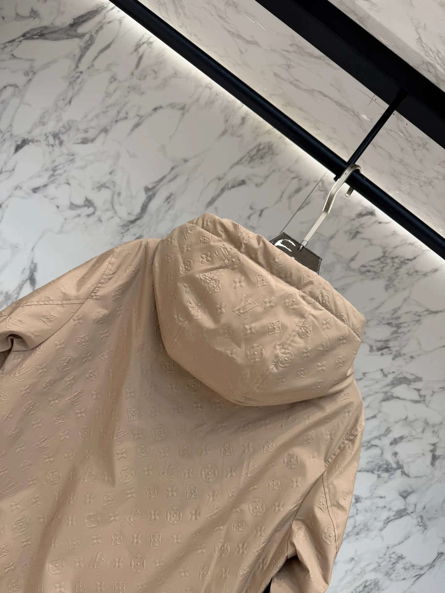 Куртки И Пуховики Мужские Louis Vuitton 18681318