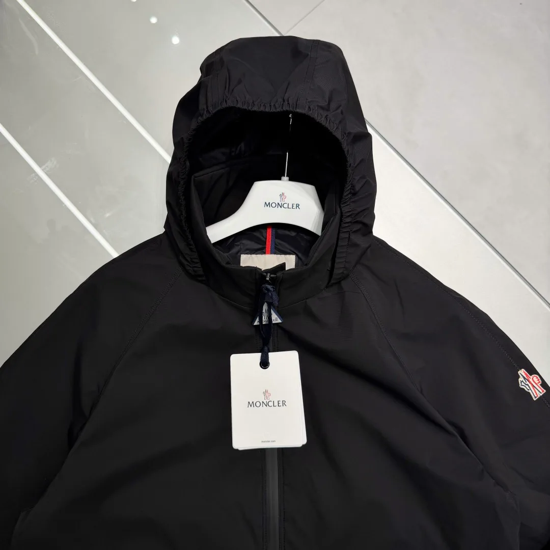 Men's Jackets And Down Jackets MONCLER 17721102