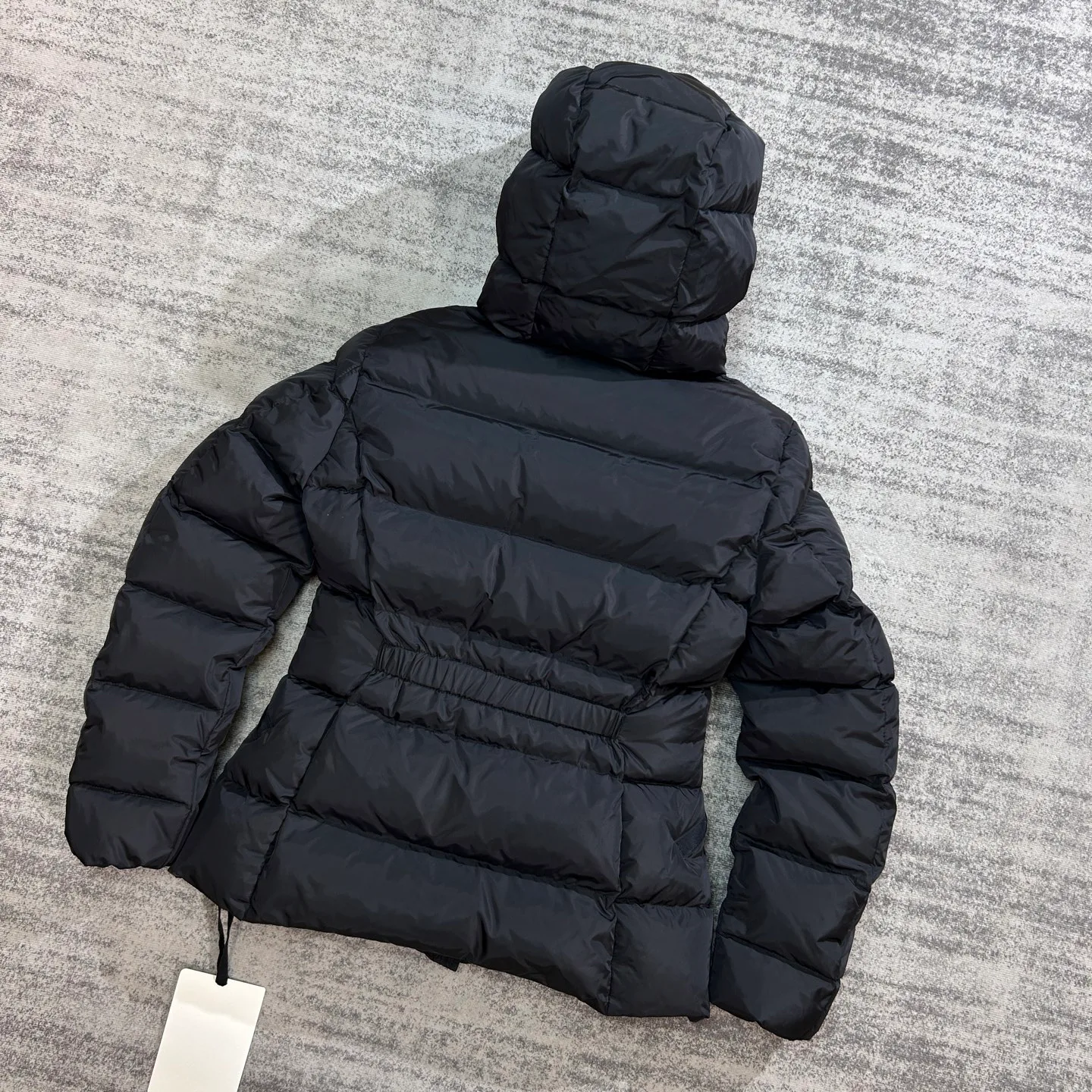 Women's Jackets And Down Jackets MONCLER 18133636