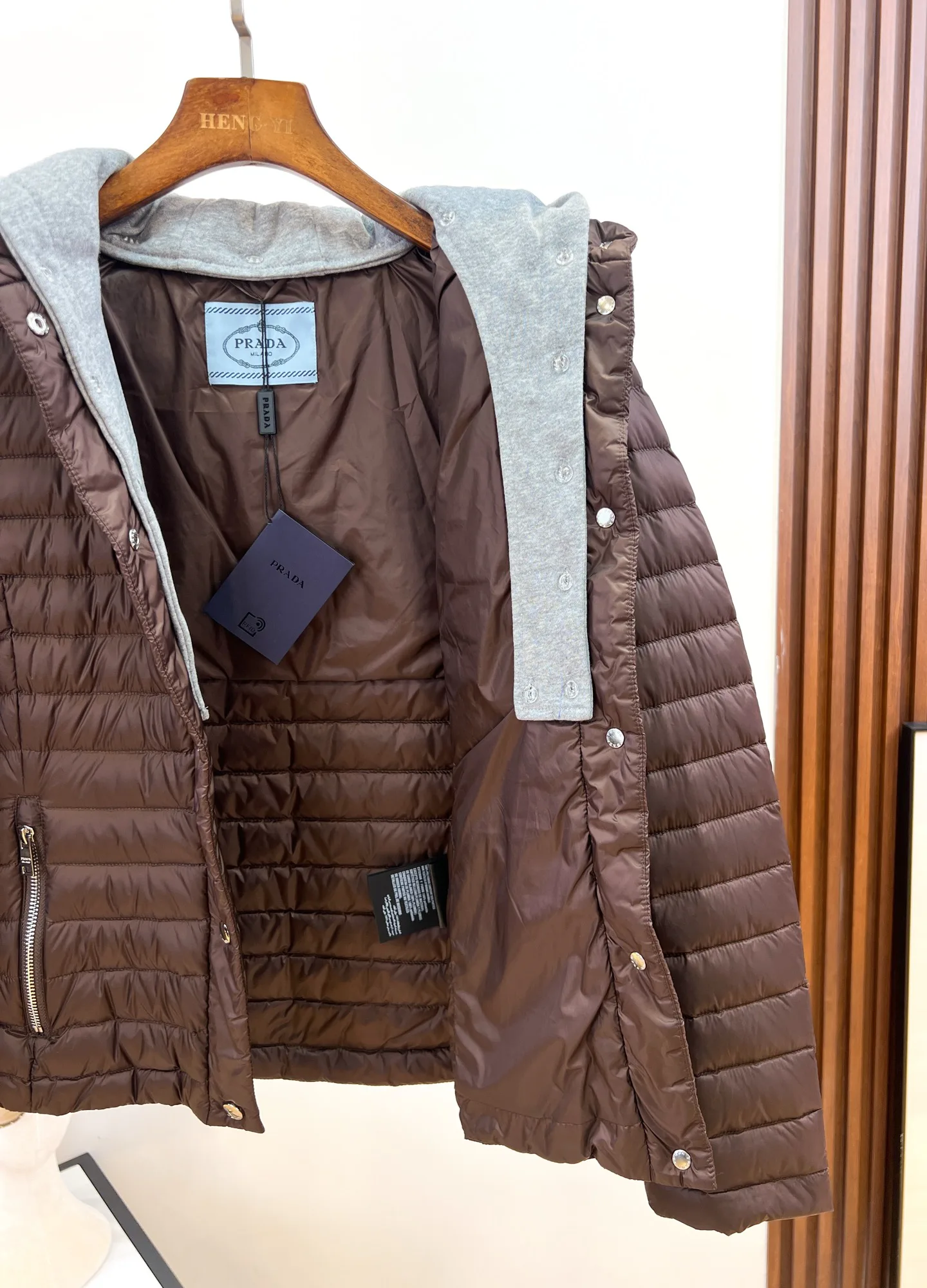Women's Jackets And Down Jackets PRADA 18188784