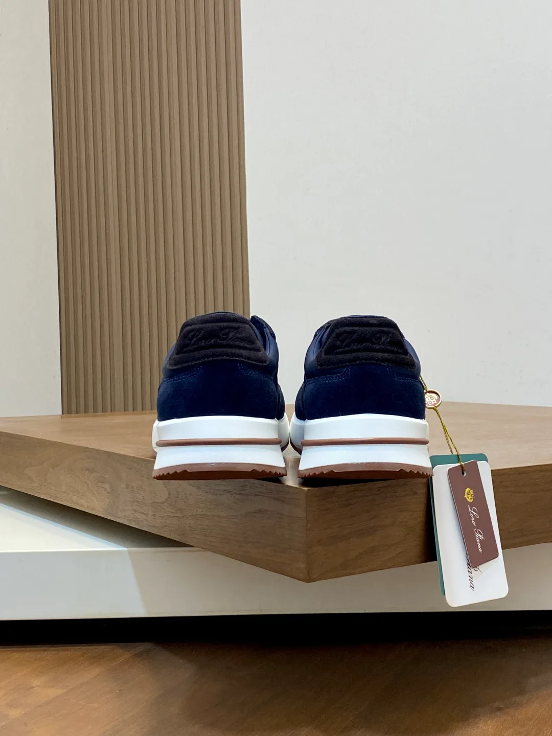 Men's Sneakers LORO PIANA 18078912