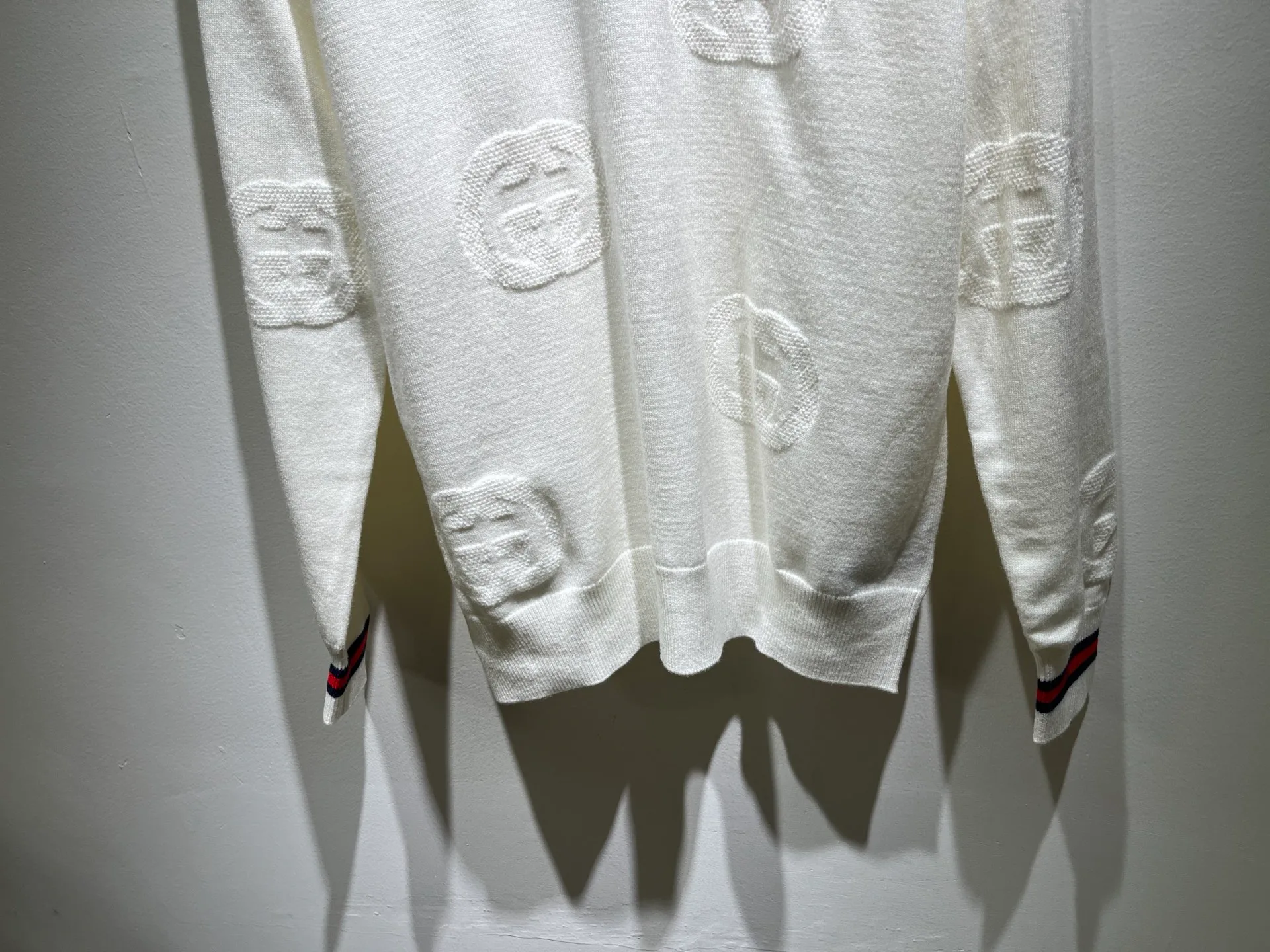 Men's Jumpers And Sweaters GUCCI 18243855
