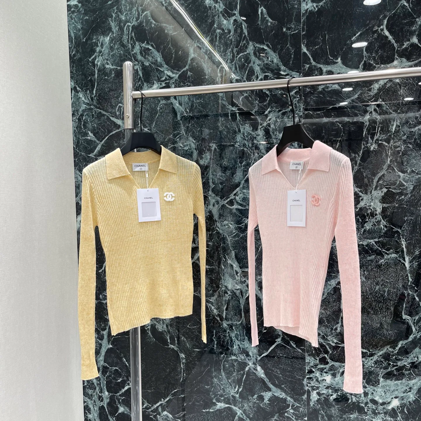Women's Jumpers And Sweaters CHANEL 18030660