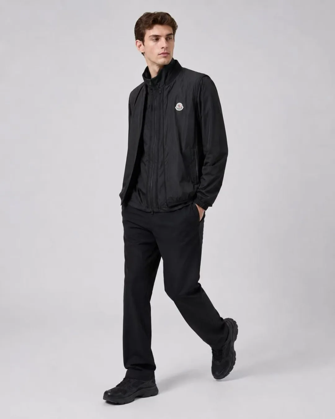 Men's Jackets And Down Jackets MONCLER 17468332