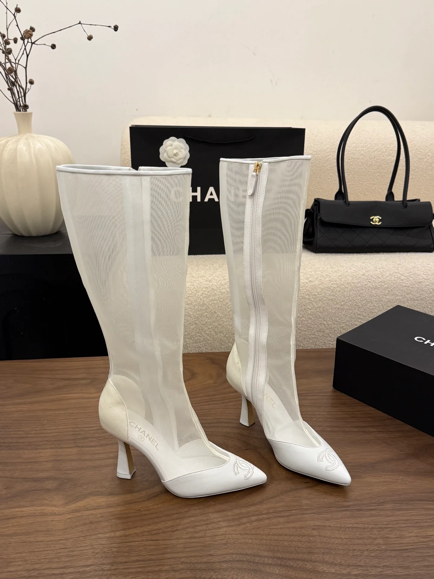 Women's Boots CHANEL 18223466