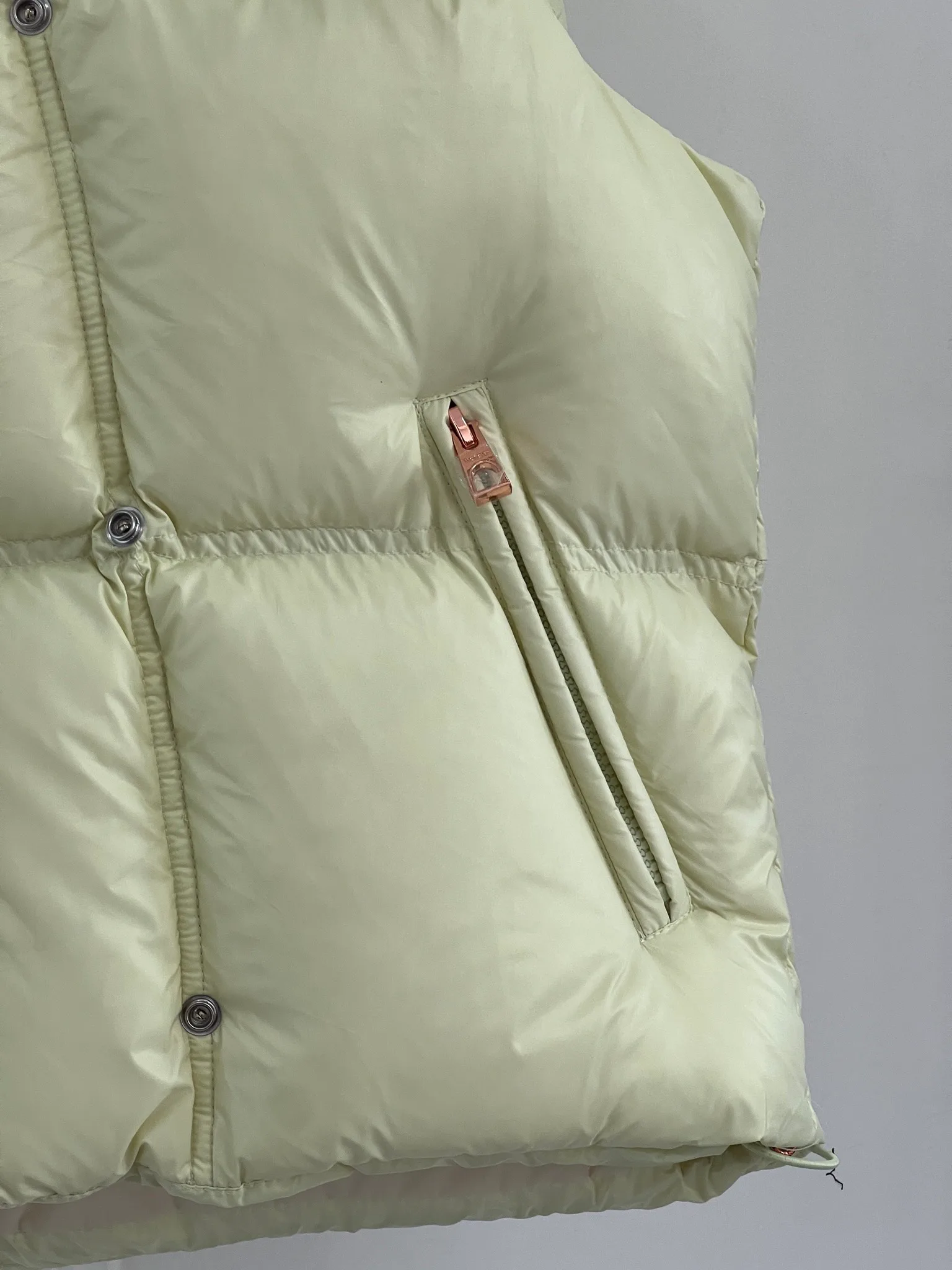 Women's Vests MONCLER 18416171