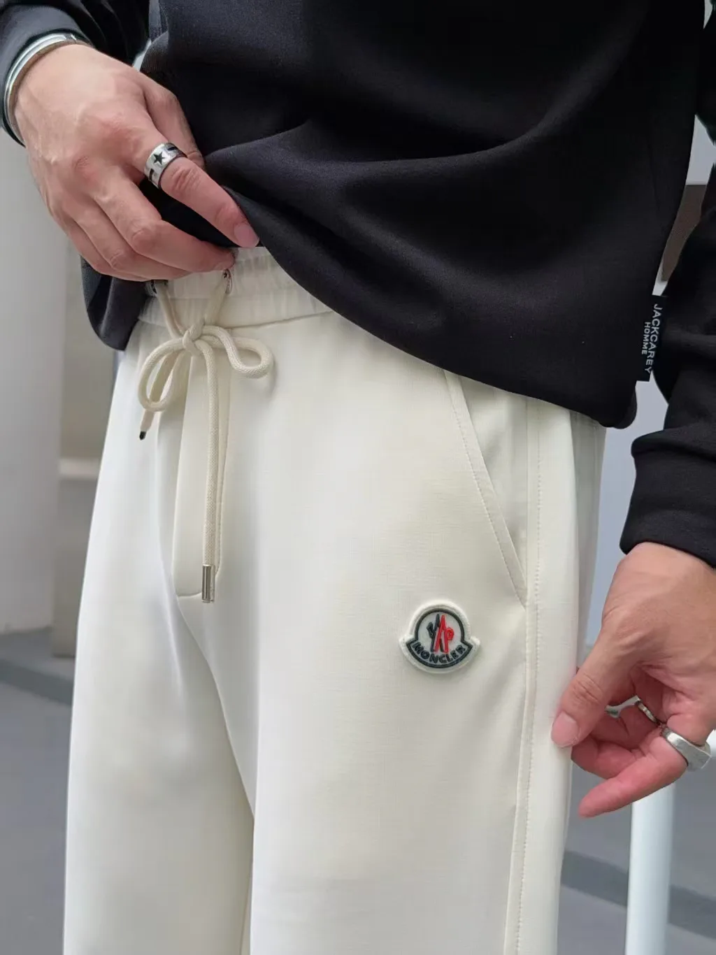 Women's Trousers MONCLER 18178327